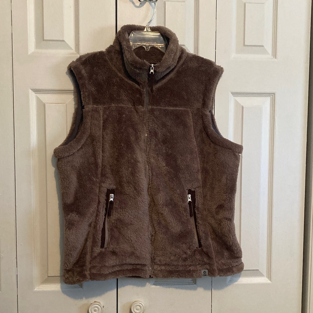 Free Country Fur Vest..size XXL